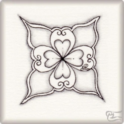 Muster 4 Coeurs von Nicole Devylerre CZT, ein Muster geeignet für Zentangle® and Zentangle® inspired art, präsentiert in der Musterquelle